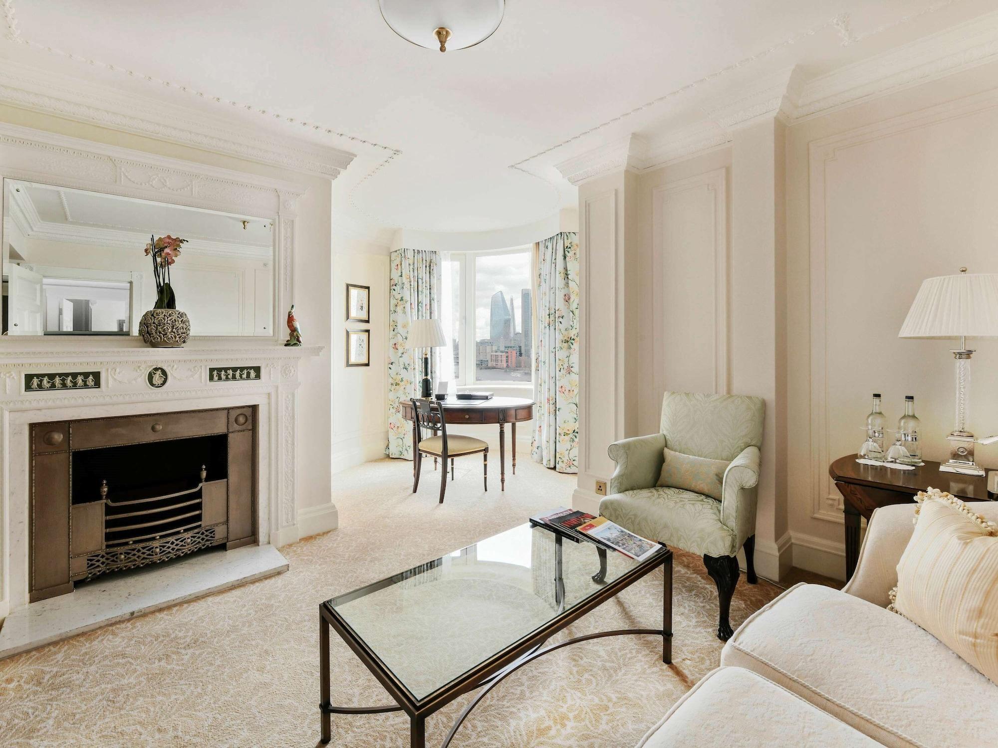 Отель The Savoy 5*