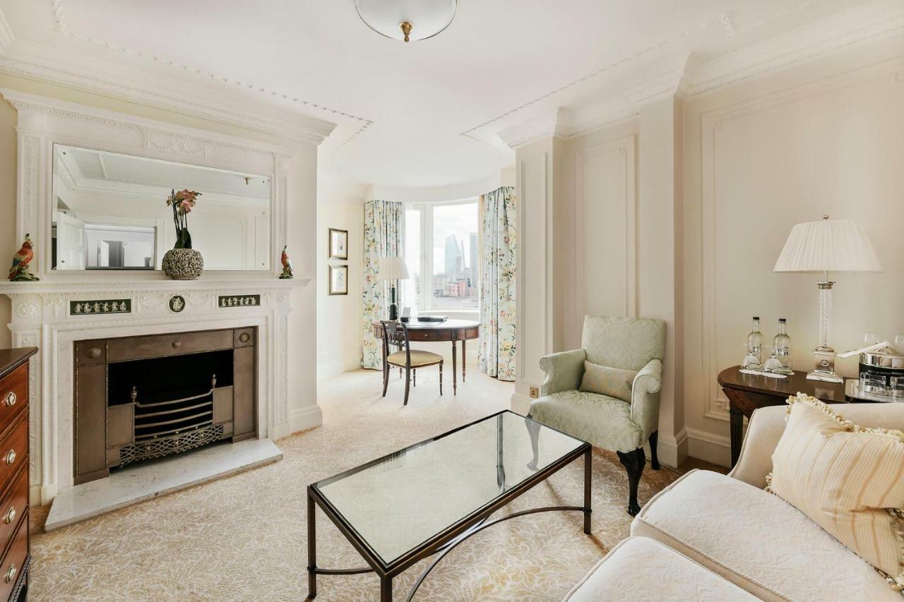 Отель The Savoy